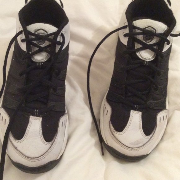 Men's Spalding Non-Marking Atletic Shoes - Picture 16 of 16